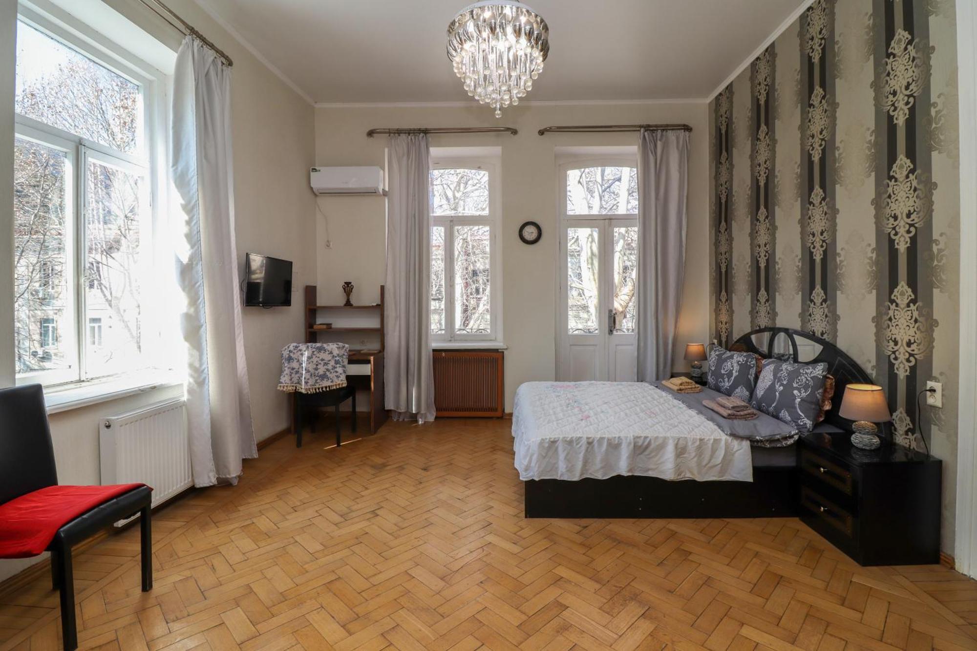 Leon Rooms Tbilisi Exterior foto